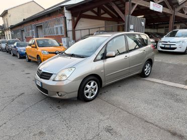 Toyota Corolla Verso 1.8 16V