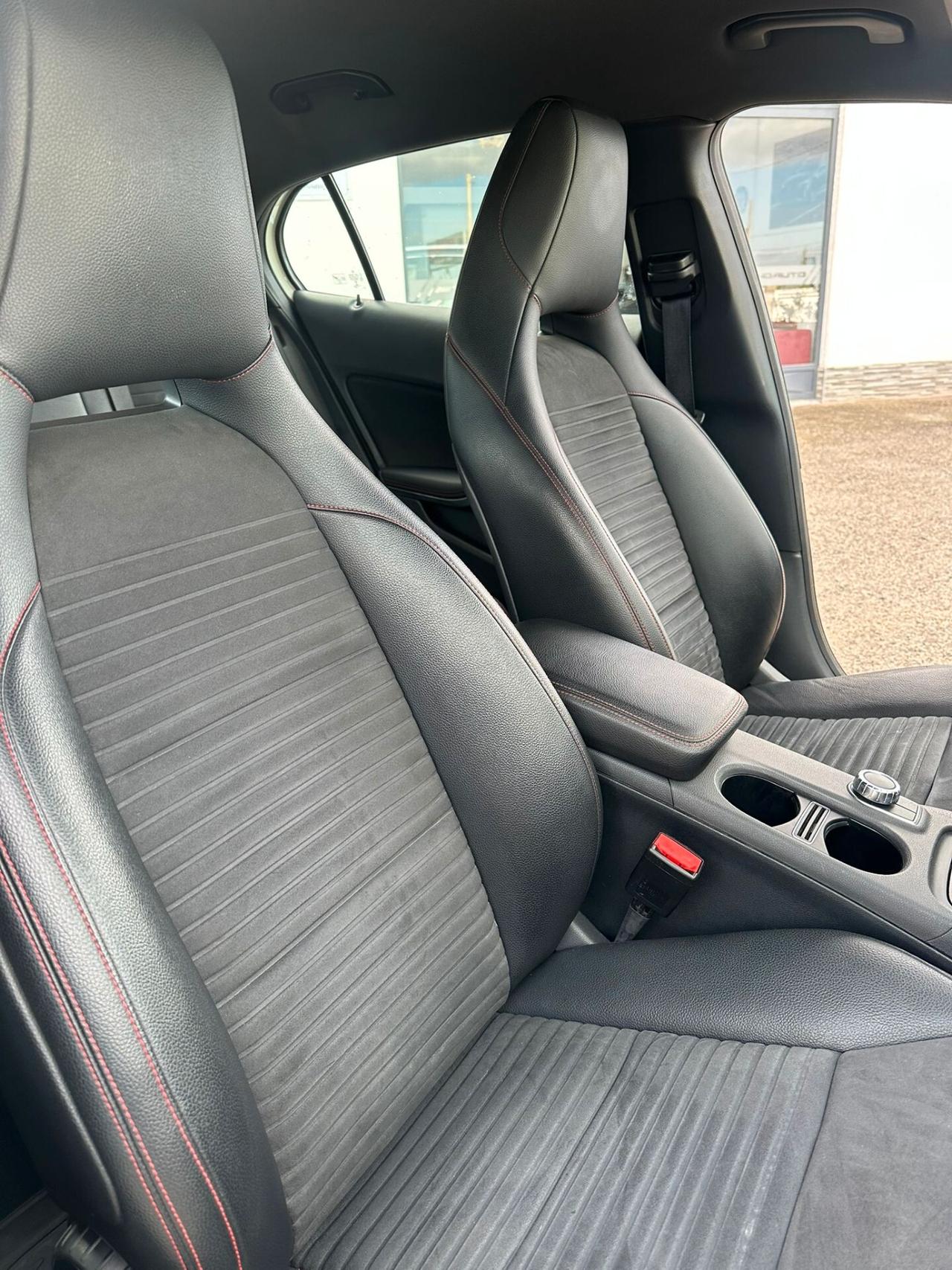 Mercedes-benz GLA 200 CDI Automatic 4Matic Premium