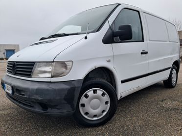 VITO 112 cdi GANCIO TRAINO
