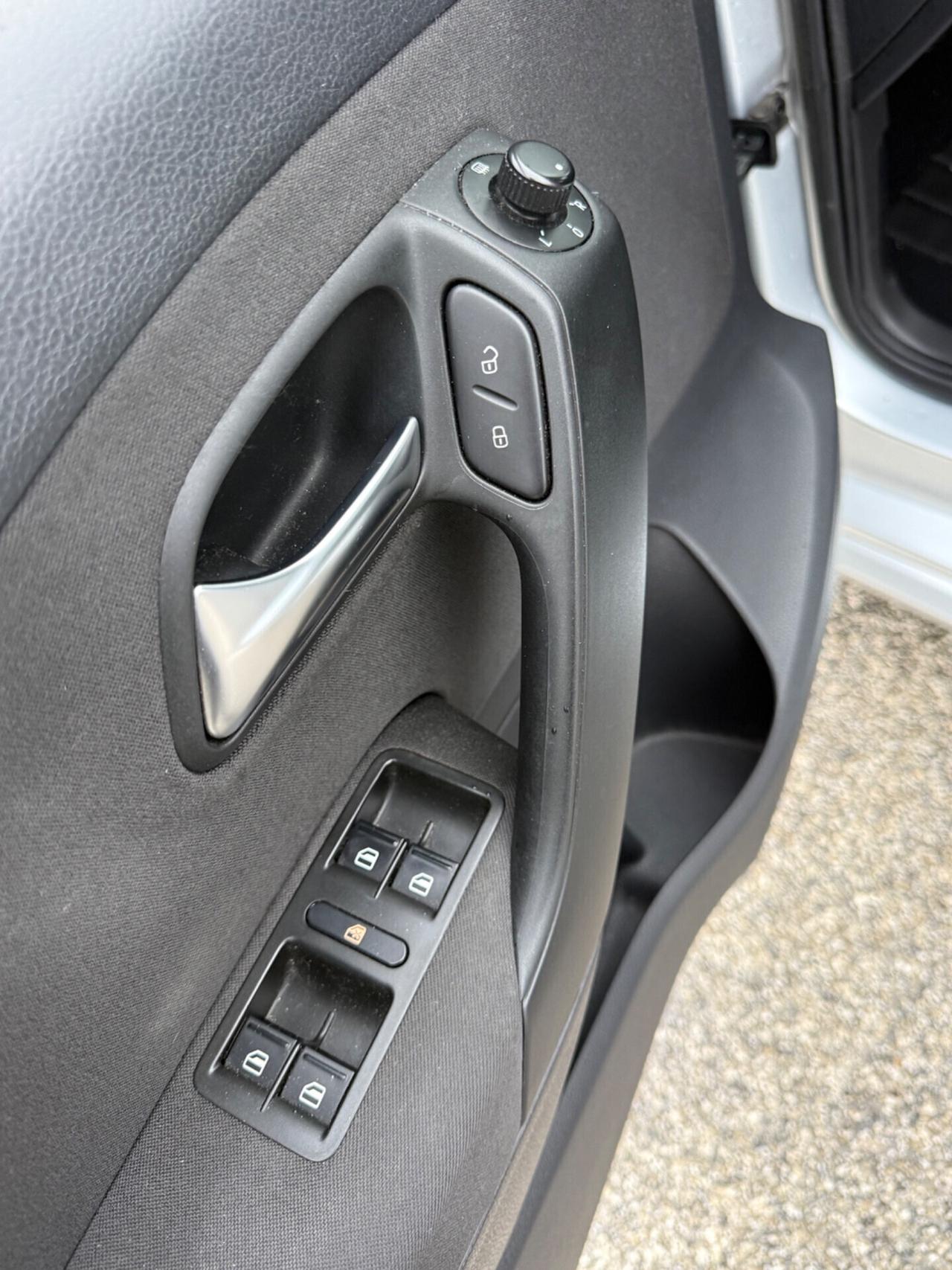 Volkswagen Polo Diesel 1.2 TDi Neopatentati UNIPRO