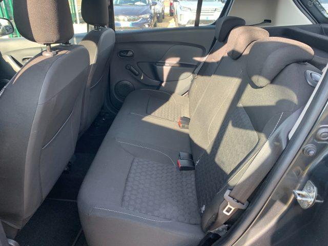 DACIA Sandero 1.2 75CV Serie Speciale Lauréate Family