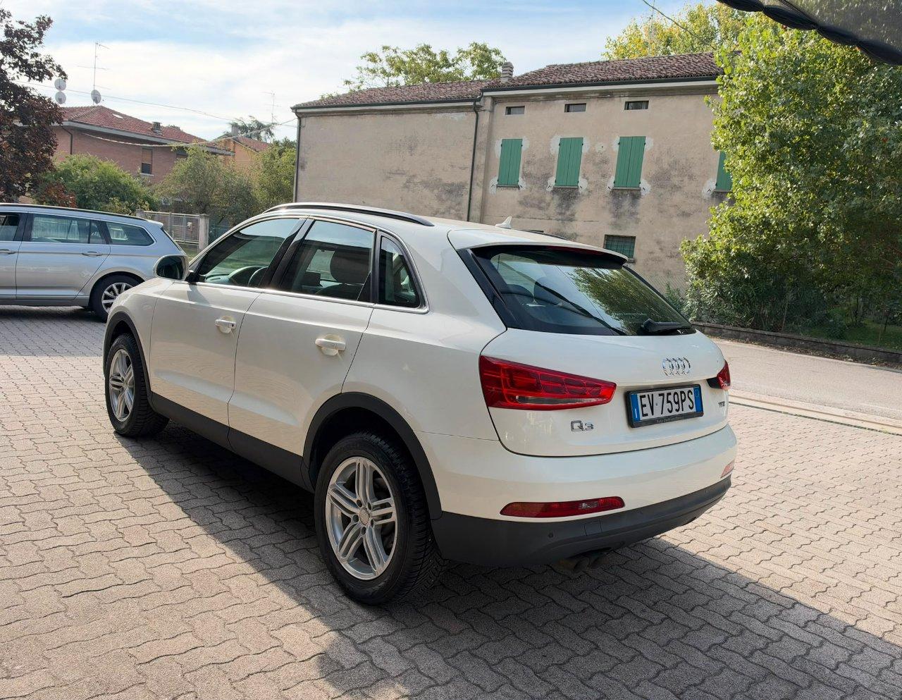 Audi Q3 2.0 tdi Business 140cv OK NEOPATENTATO
