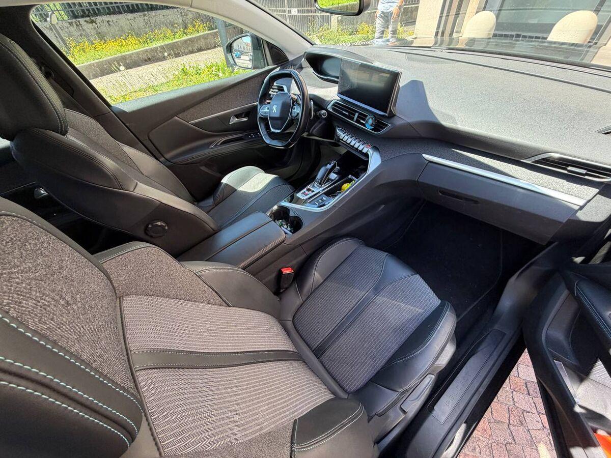 Peugeot 3008 II 1.2 puretech t Allure Pack s&s 130cv eat8