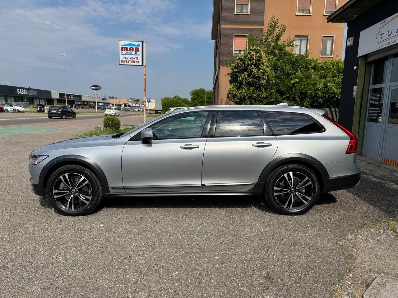 Volvo V40 Cross Country Momentum 2.0 T5 #5705