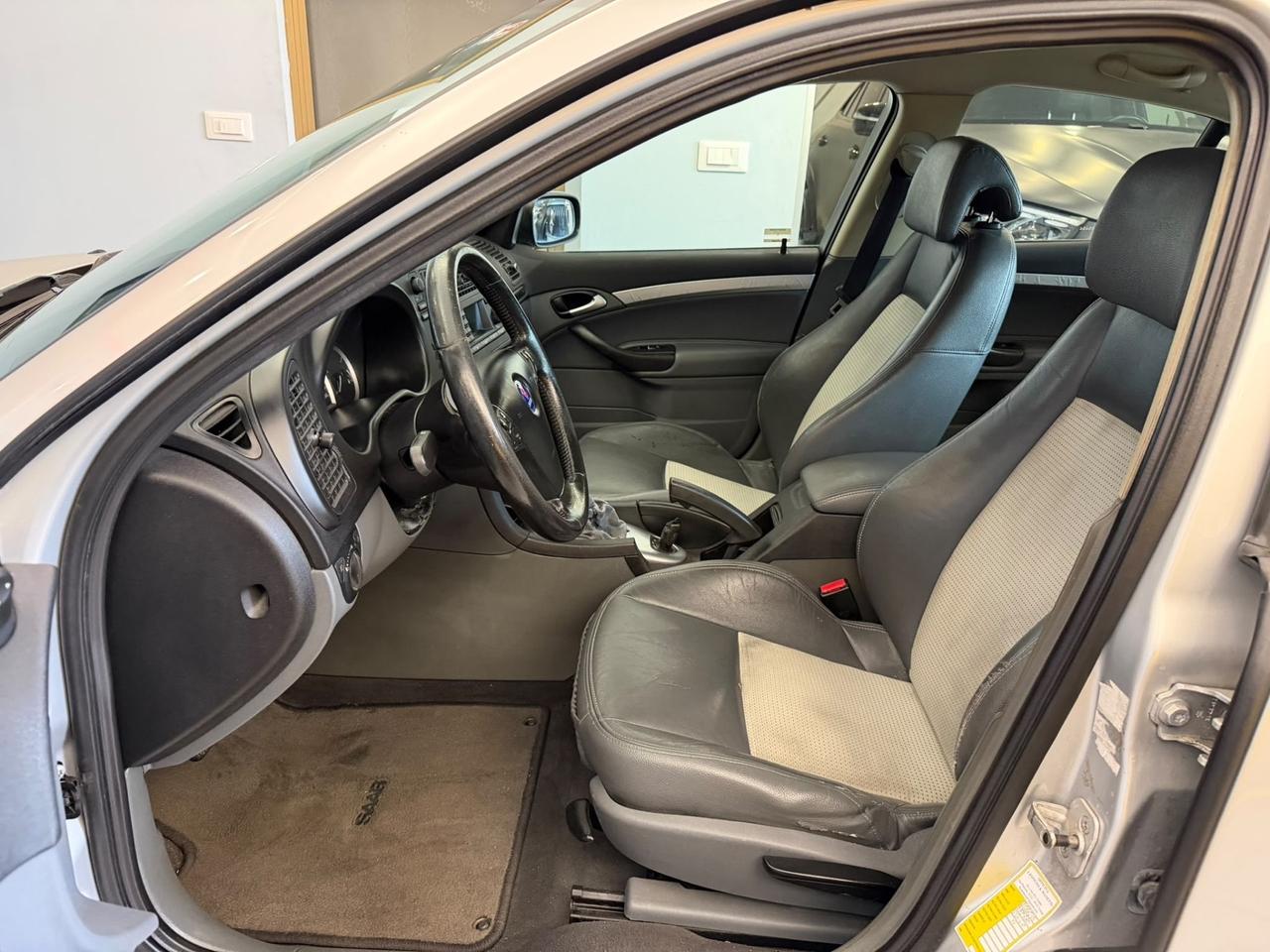 Saab 9-3 Sport Sedan 1.9 TiD 16V Arc