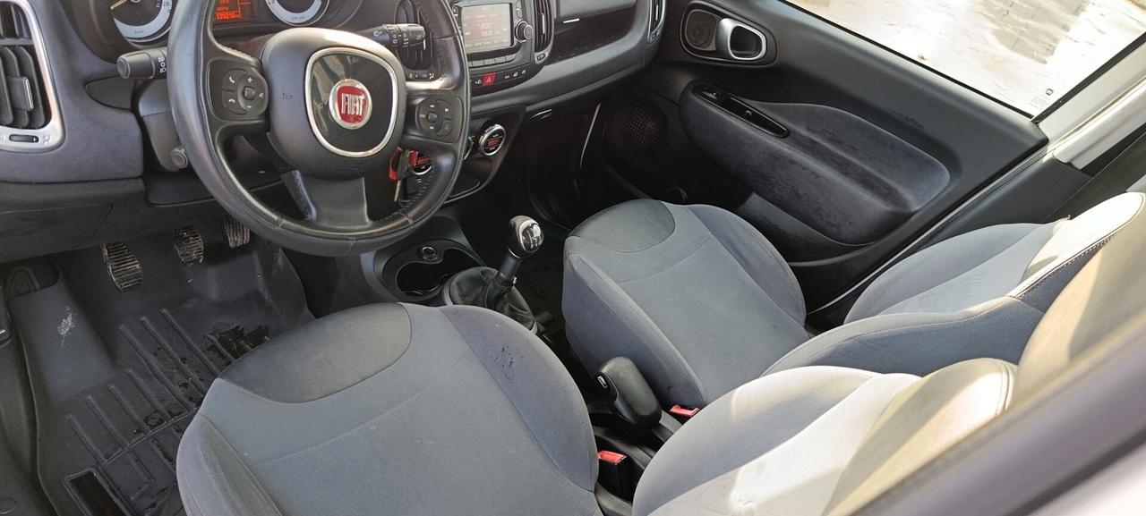 7POSTI Fiat 500L 7 POSTI Living 1.3 Multijet 95 CV