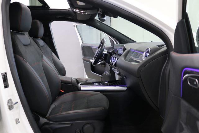 MERCEDES-BENZ GLA 200 d Automatic AMG Line Premium"NUOVA"