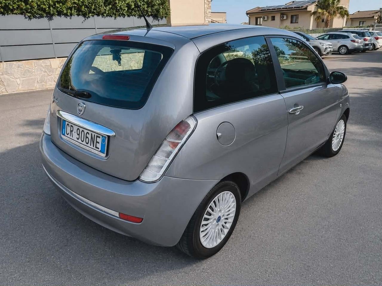 Lancia Ypsilon 1.2 Benzina Full Optional – NUOVA