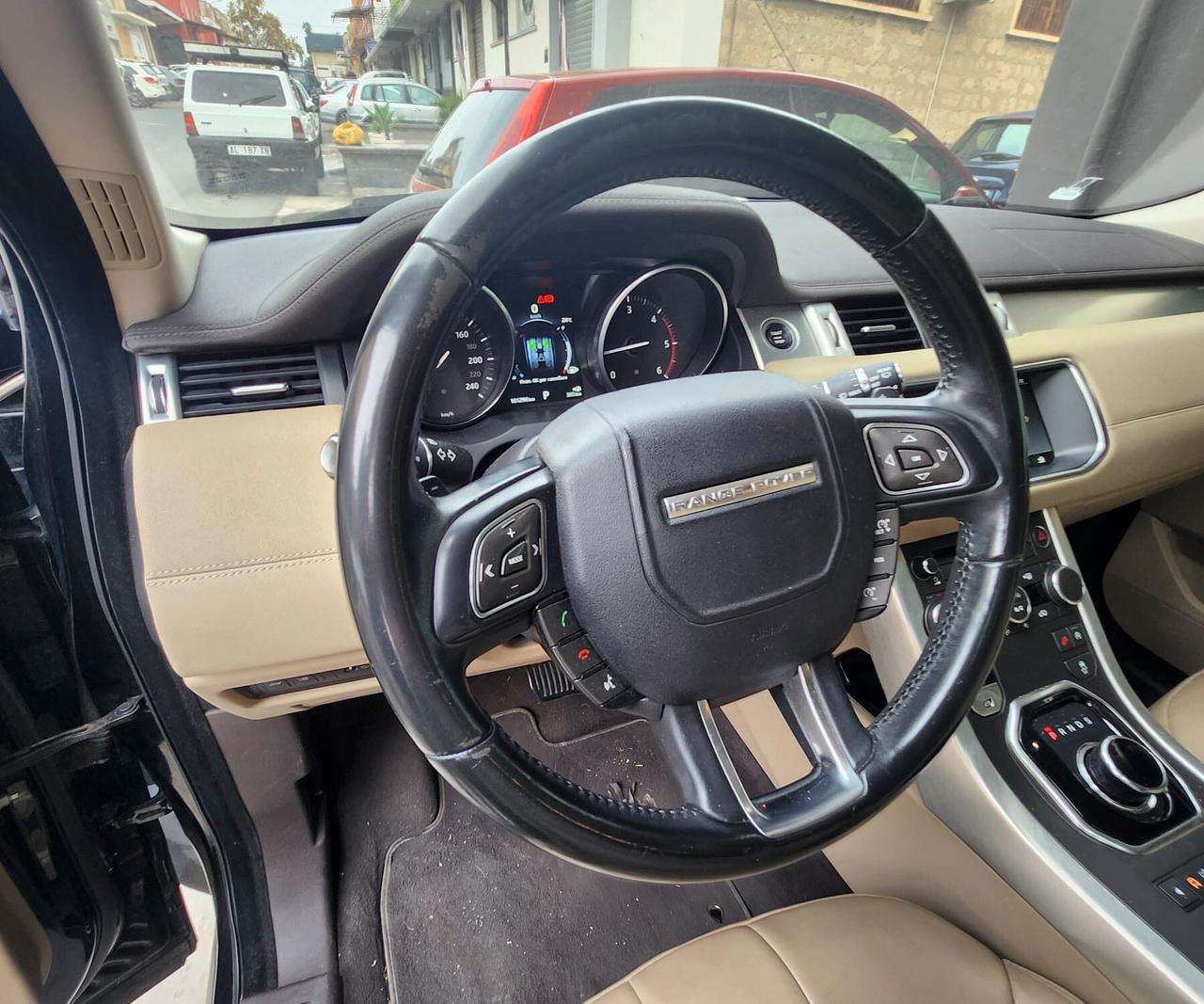 Land Rover Range Evoque 2.0 TD4 150 CV 5p. SE Dynamic