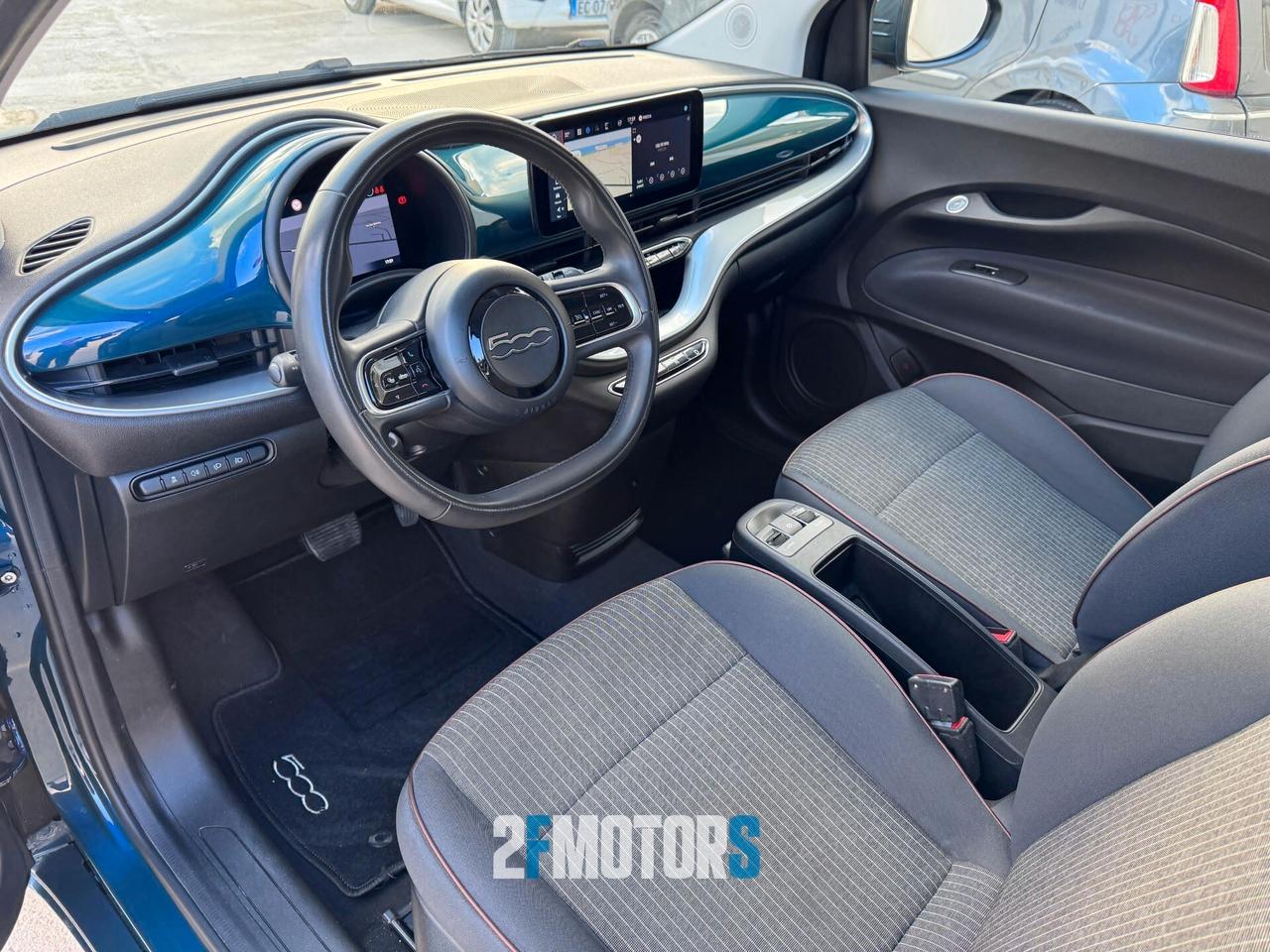 Fiat 500 500e Berlina 42 kWh Passion
