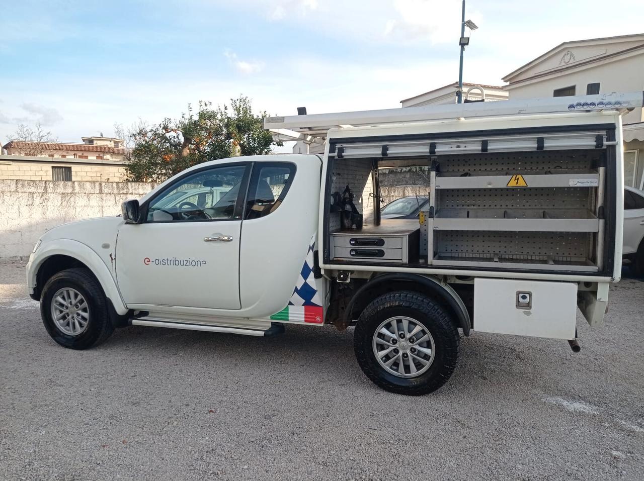 Mitsubishi L200 2.5 DI-D/178CV -2014