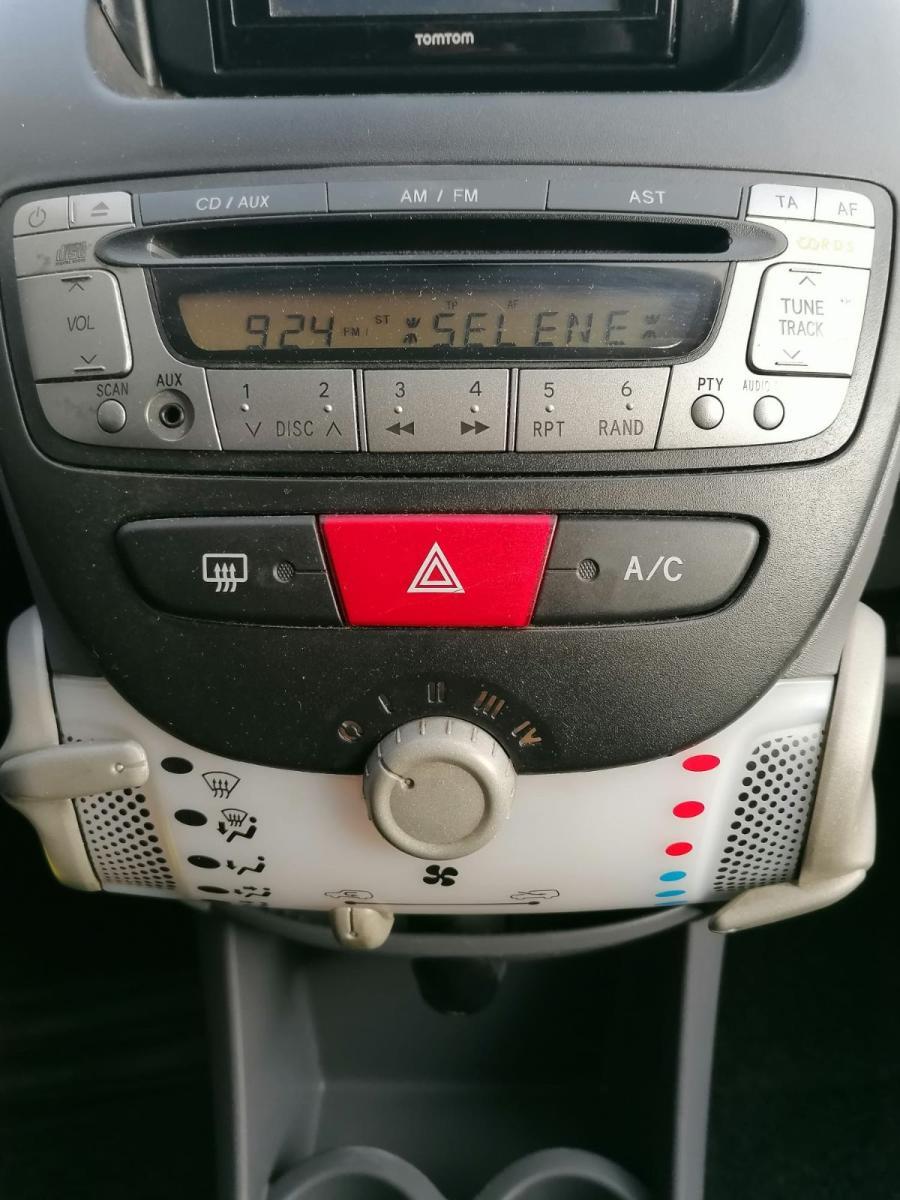 TOYOTA - Aygo - 1.0 12V VVT-i 5p. Sol Connect MMT