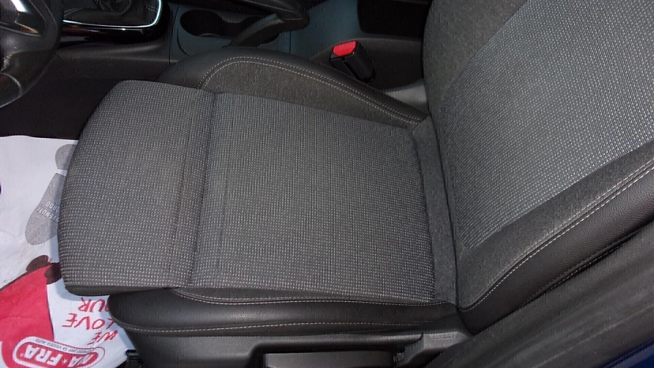 Opel Crossland 1.5 ECOTEC D 110 CV Start&Stop Design & Tech