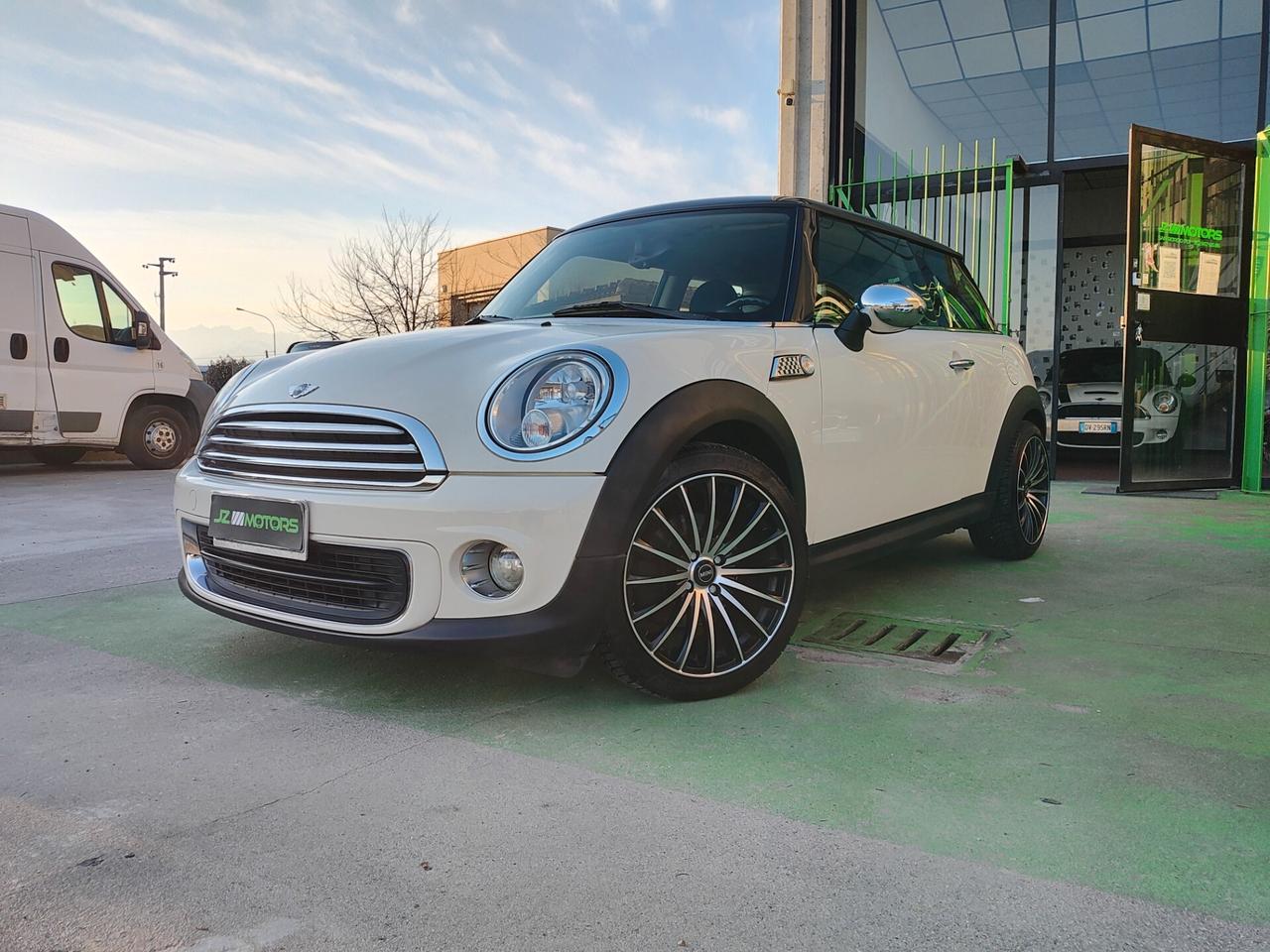 MINI COOPER ONE - adatta a neopatentati