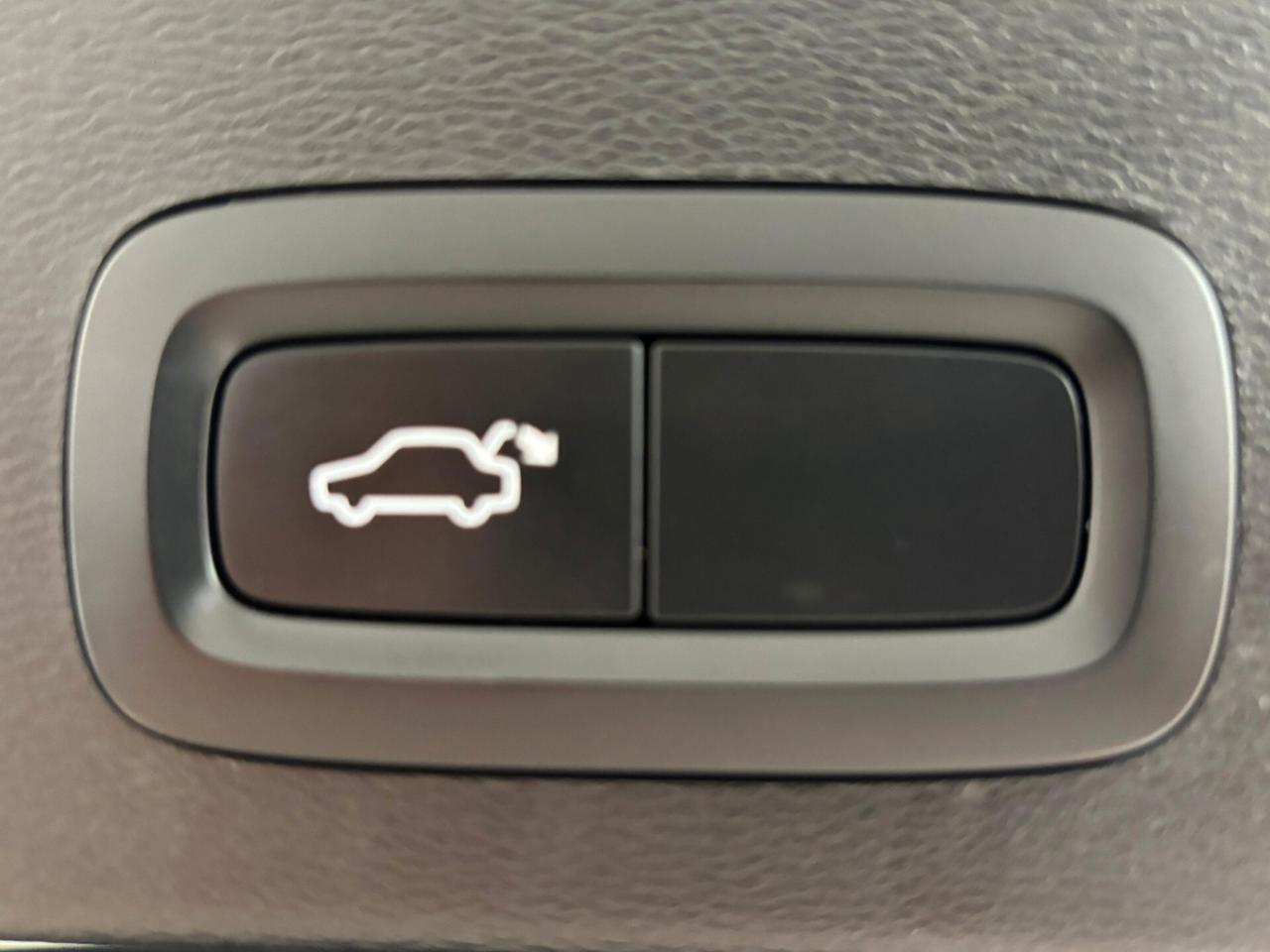Volvo XC40 1.5 t3 R-design Geartronic