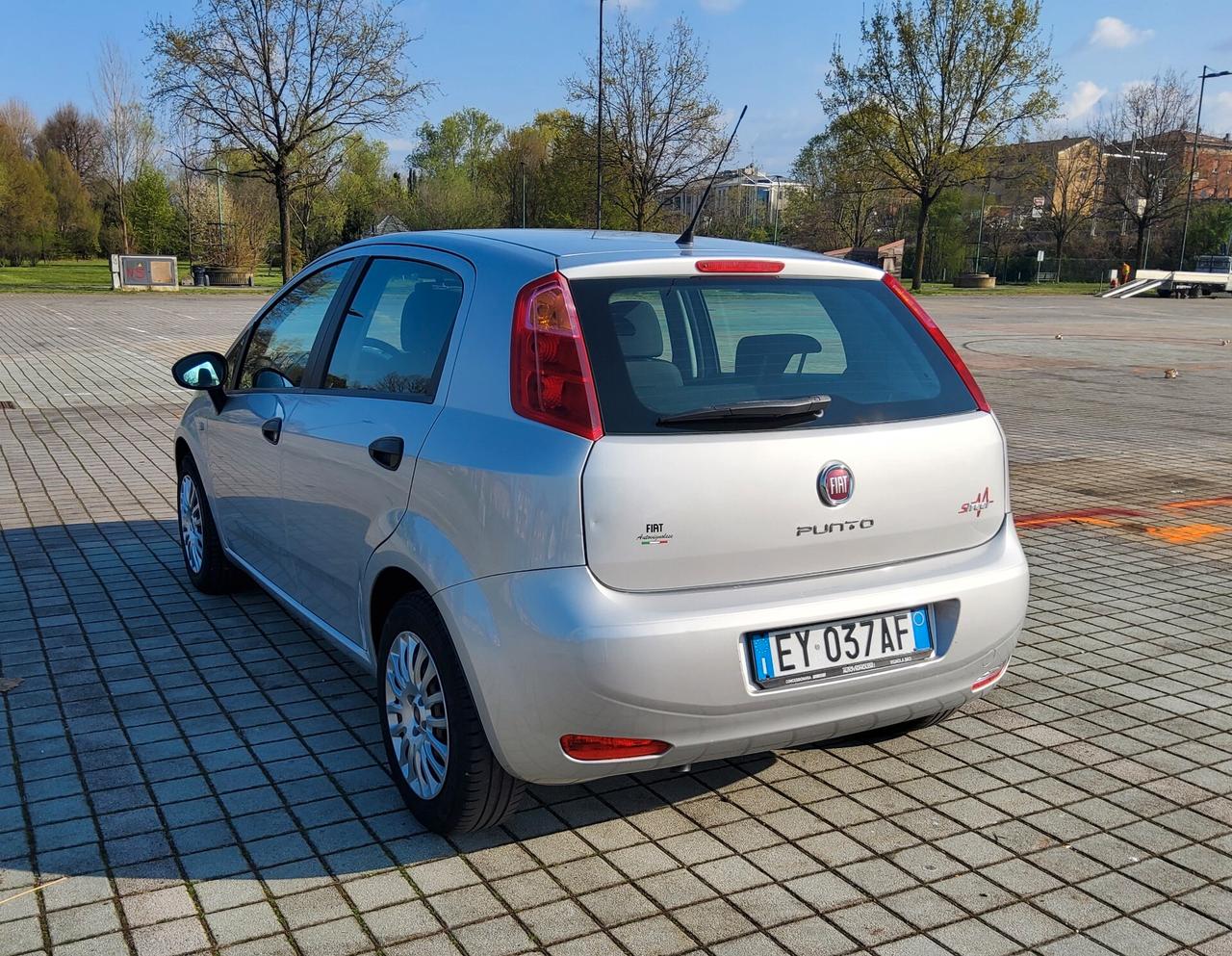Fiat Punto 1.4 8V 5 porte Easypower Young
