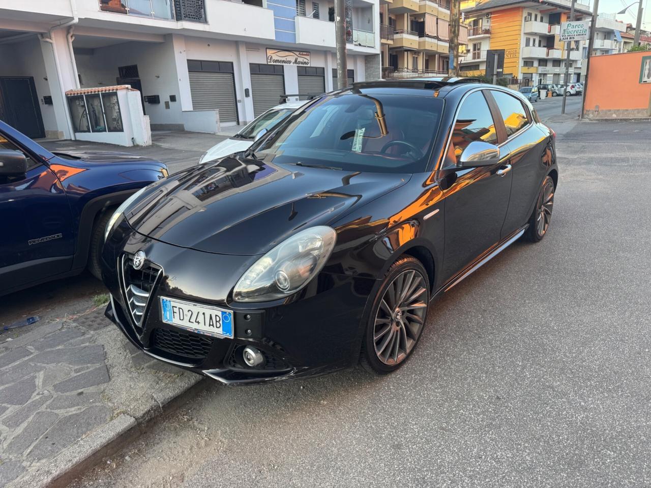Alfa Romeo Giulietta 1.6 JTDm-2 CV Exclusive Full Optional