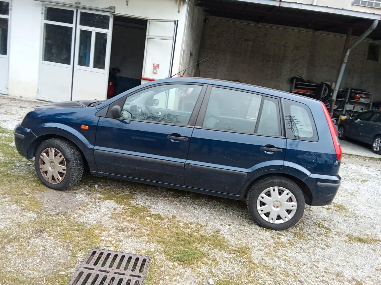 Ford Fusion 1.4 TDCi 5p. Collection