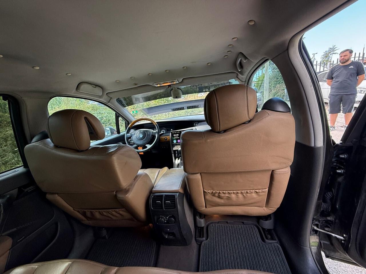 Renault Vel Satis 2.2 16V dCi 140CV Initiale