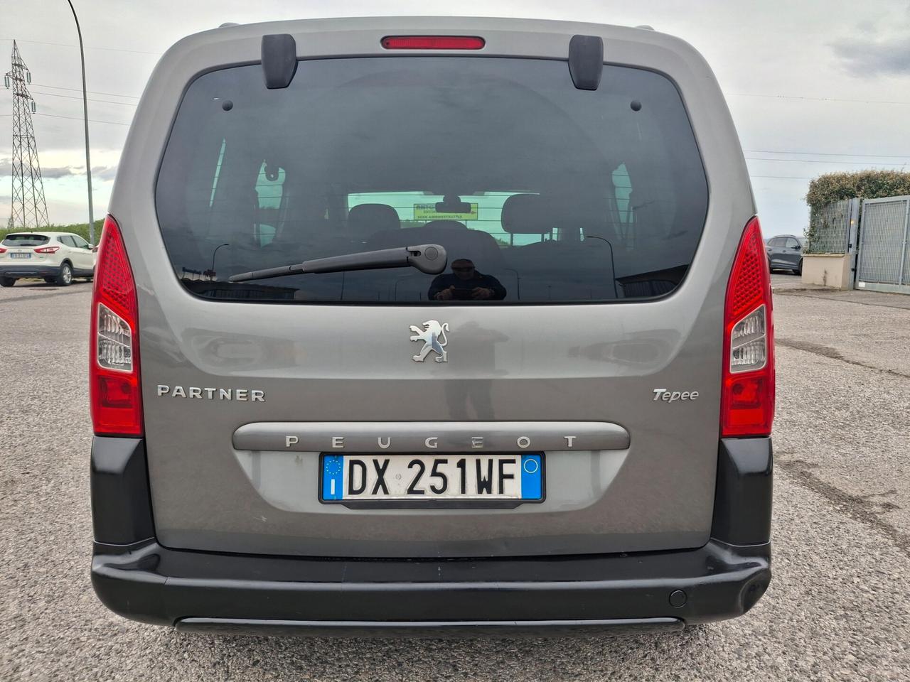 Peugeot Partner Tepee 1.6 HDi 90CV Outdoor-DIESEL-
