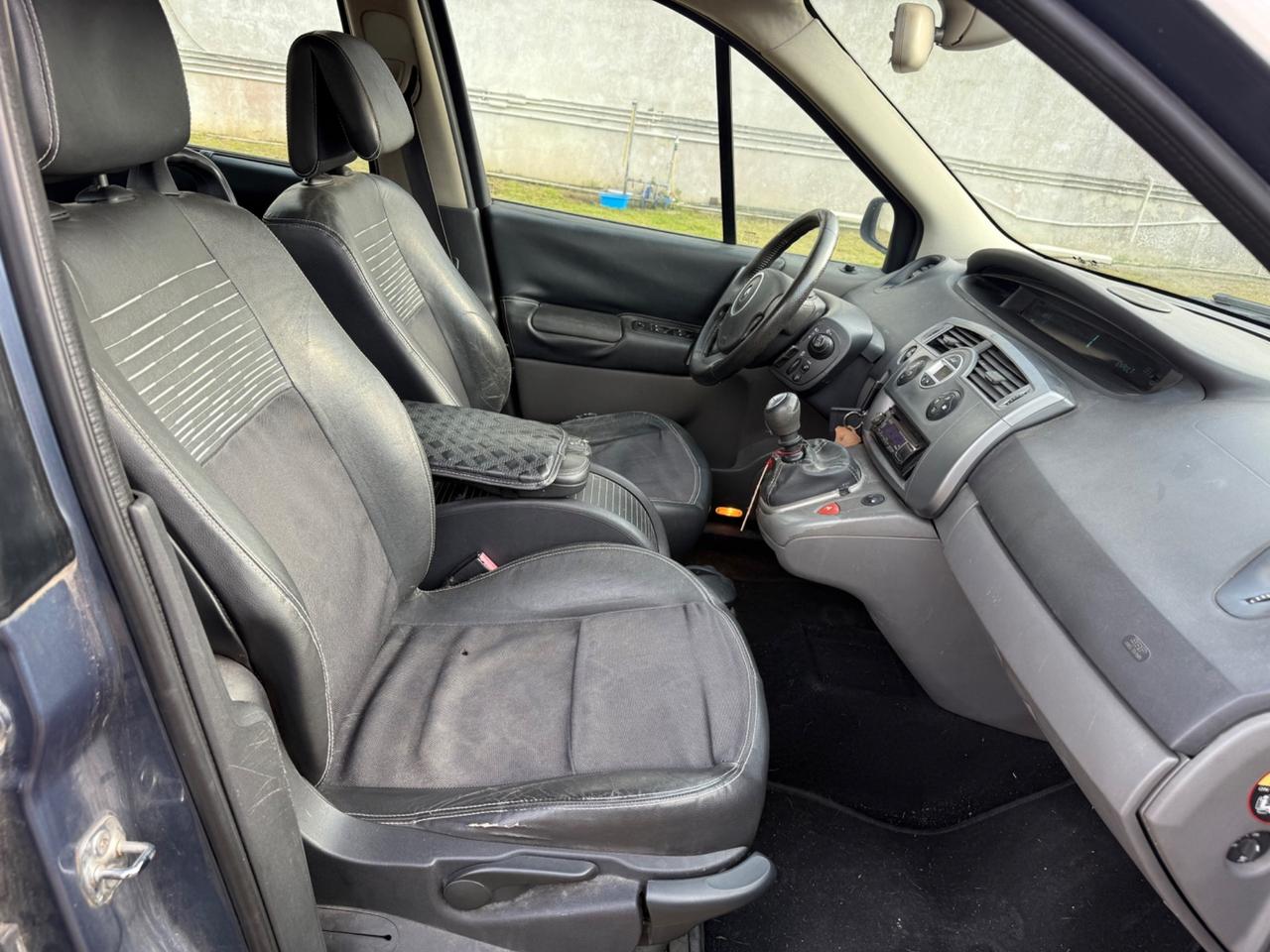 Renault Scenic Scénic 1.5 dCi/105CV 7 POSTI