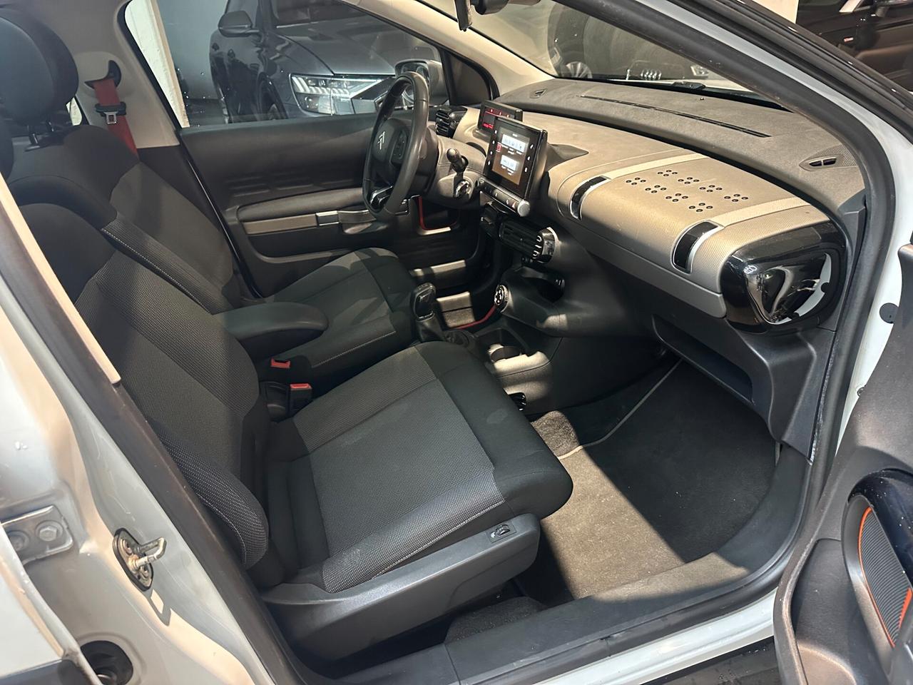 Citroen C4 Cactus BlueHDi 100 Shine TETTO PANOR. NEO PATETATI FULL!