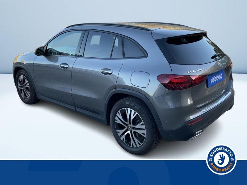 Mercedes-Benz GLA 200d Automatic 4Matic Advanced Plus Progressive