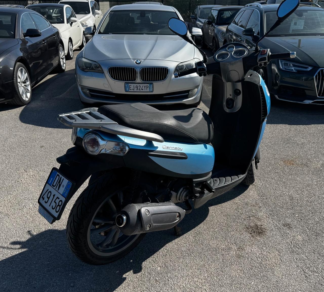 Piaggio Carnaby 125