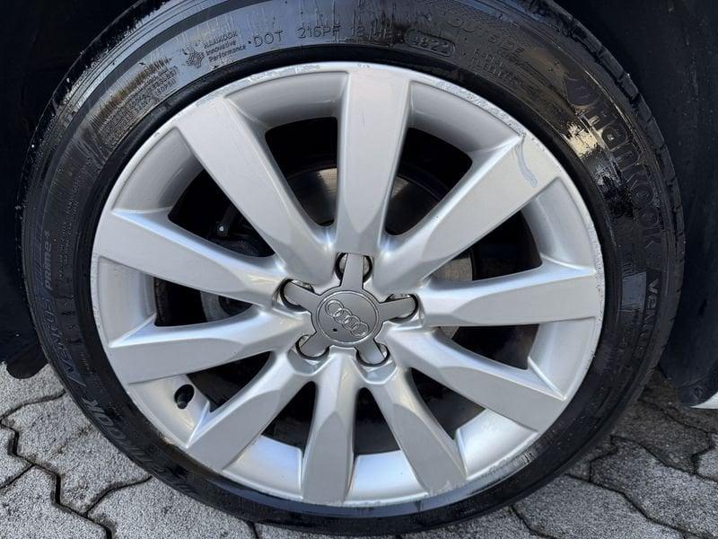 Audi A1 A1 1.0 tfsi ultra 95cv s-tronic DA VETRINA !! IDONEA NEOPATENTATI