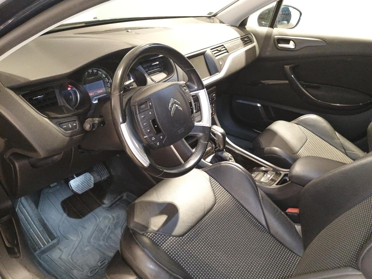 Citroen C5 BlueHDi 180 EAT6 S&S Hydractive Executive Tourer