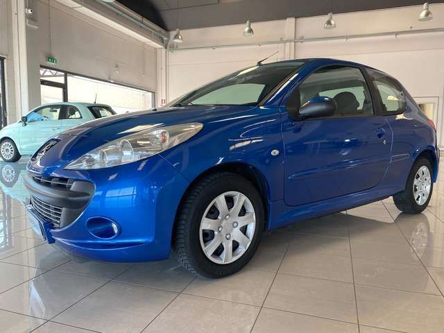 Peugeot 206 Plus 1.4 HDi 70CV 3p. Trendy OK NEOPATENTATI