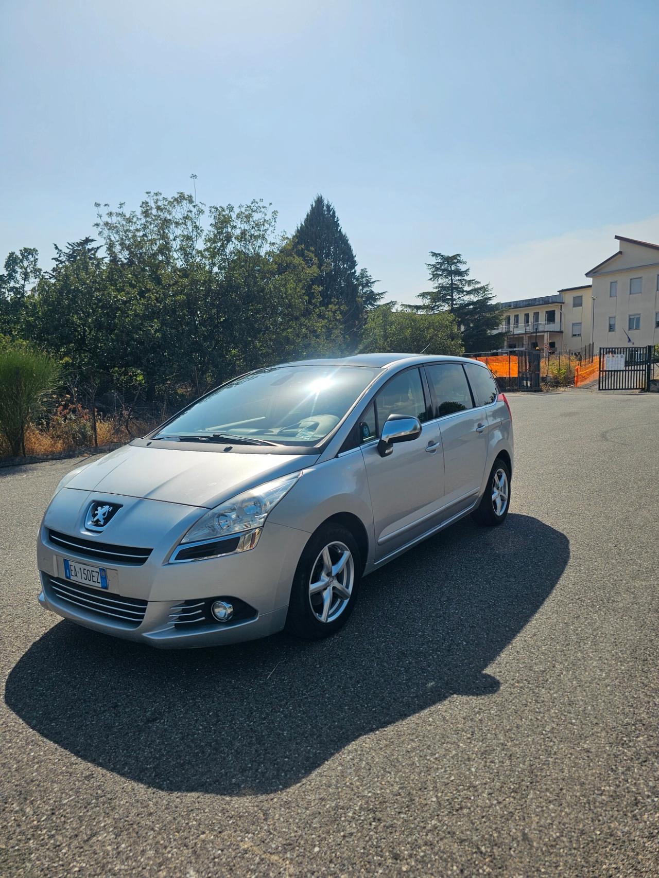 Peugeot 5008 7 posti 1.6 HDi 110CV Platinum