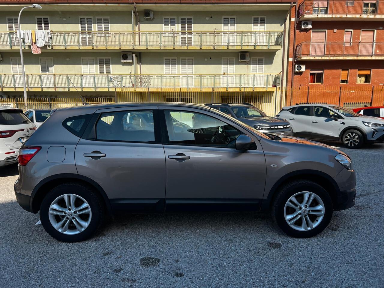 Nissan Qashqai 1.5 dCi DPF Acenta