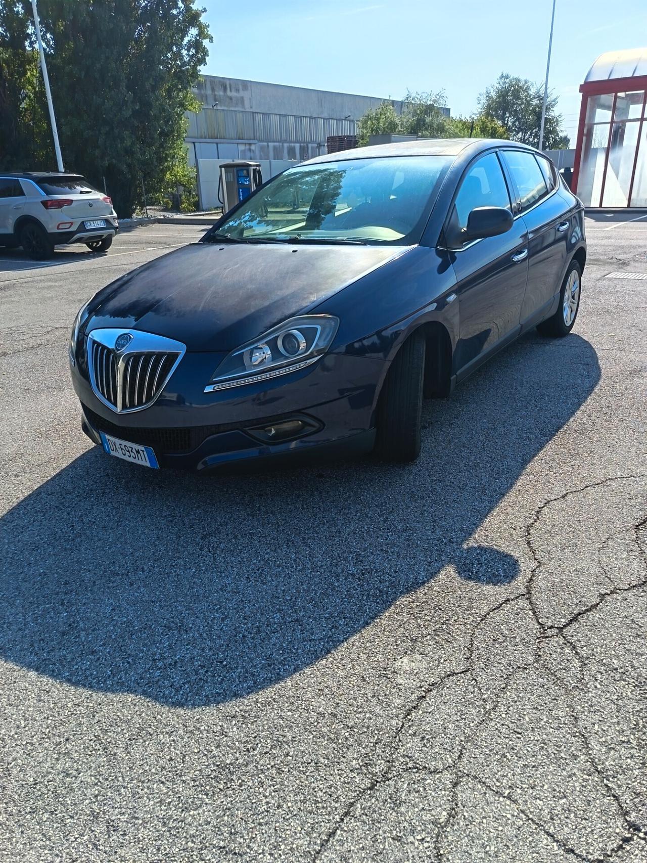 Lancia Delta 1.6 MJT DPF Argento
