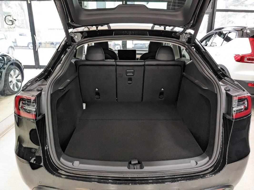 Tesla Model Y 440 cv, AWD, Tetto Panoramico, Autonomia WLTP 533km, 0-100km h 5.0 sec