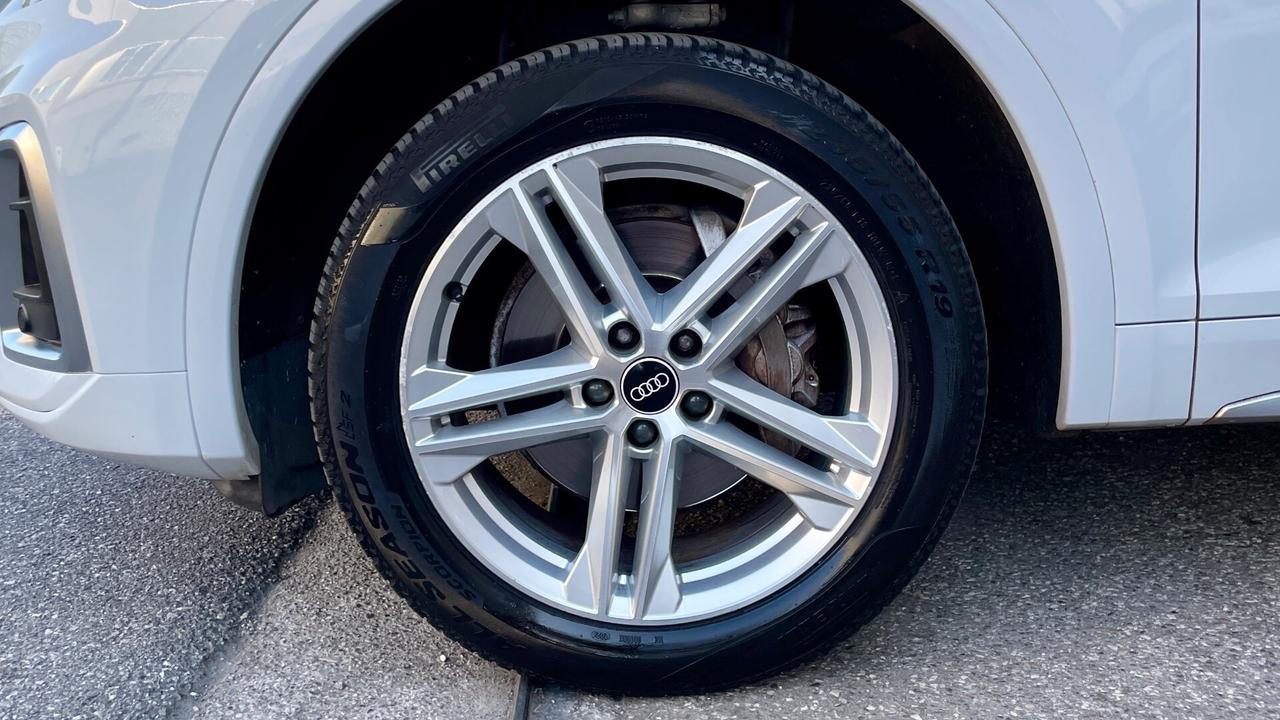AUDI Q5 40 2.0 S-LINE PLUS TDI QUATTRO S-TRONIC 204CV - FULL LED, VIRTUAL COCKPIT, TETTO