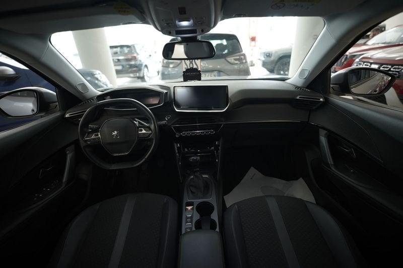 Peugeot 2008 1.2 puretech Allure Navi Pack s&s 130cv