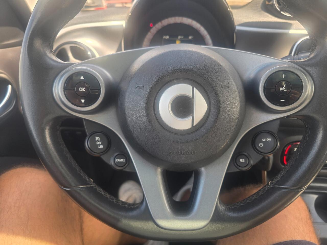 Smart ForFour 70 1.0 Passion Fidaty