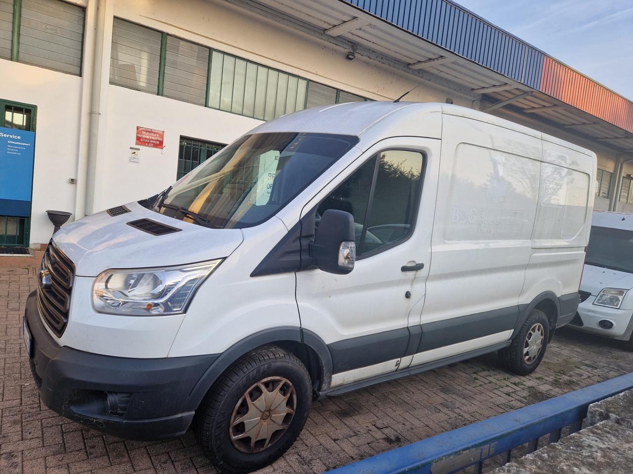 Ford Transit 350 2.0 TDCI Ecoblue 130cv PMTM