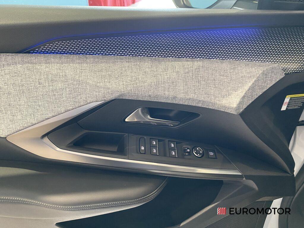 Peugeot 5008 1.2 Hybrid GT e-DCS6