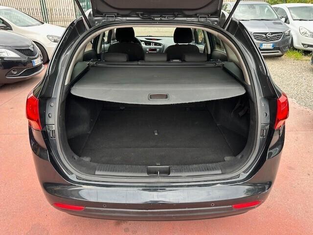 Kia Ceed cee'd 1.4 GPL SW Cool