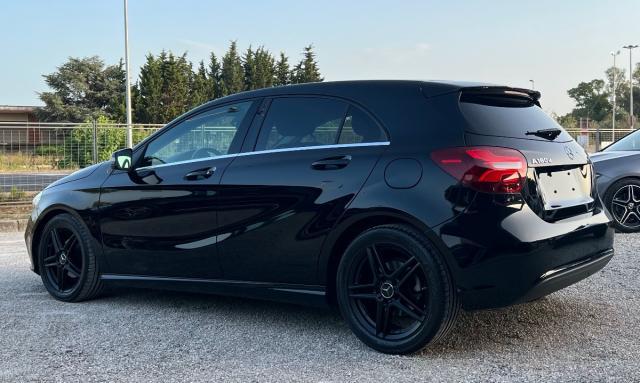 MERCEDES Classe A 180 d Sport