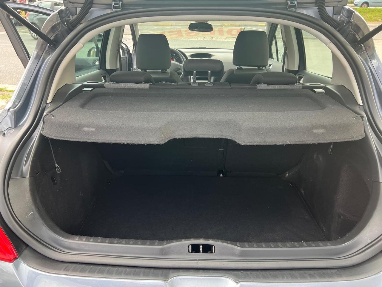 Peugeot 308 1.6 8V e-HDi 112CV 82 KW Stop&Start 5p. Allure