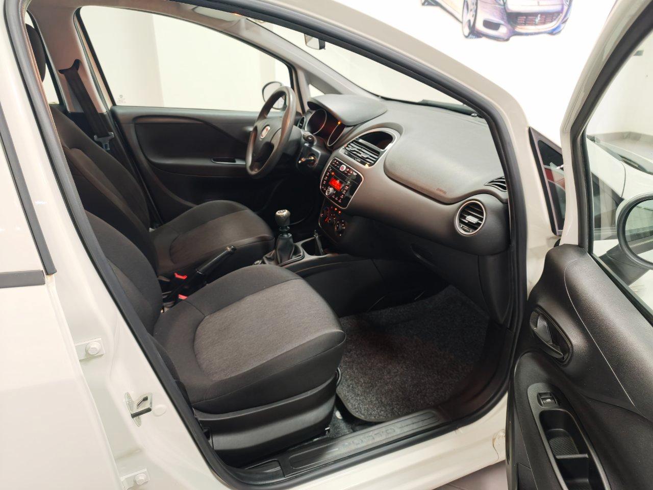 Fiat Punto 5 Porte Punto 5p 1.4 easypower Street Gpl E6 LEGGI