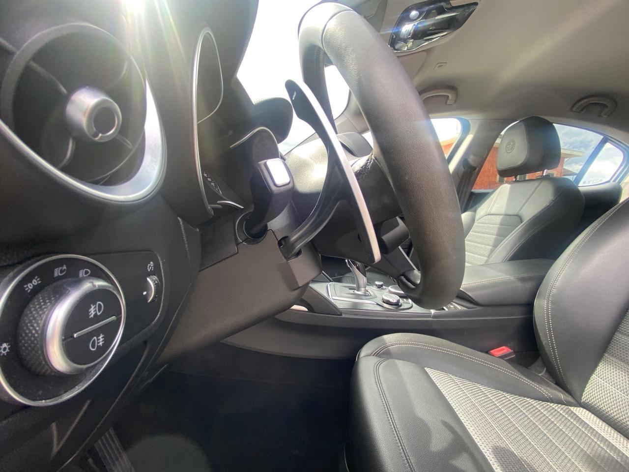 Alfa Romeo Stelvio 2.2 Turbodiesel 180 CV AT8 RWD Super