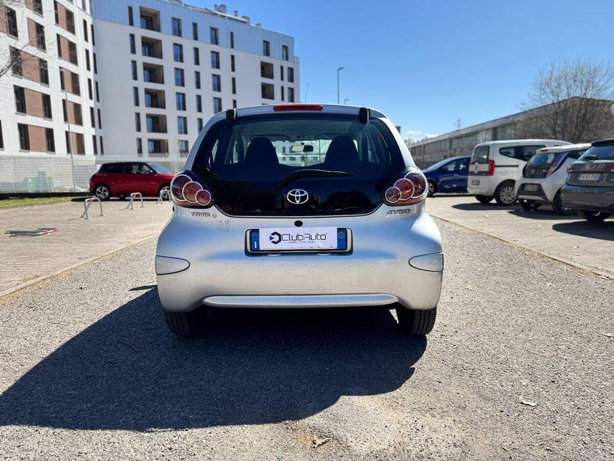 Toyota Aygo 1.0 Sol 5p FL