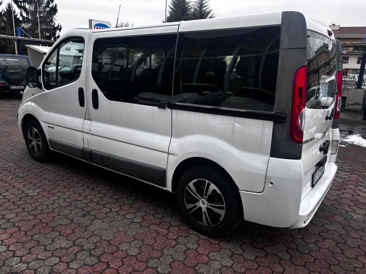 Nissan Primastar V27 2.0 dCi 115CV PC-TN Furgone E5