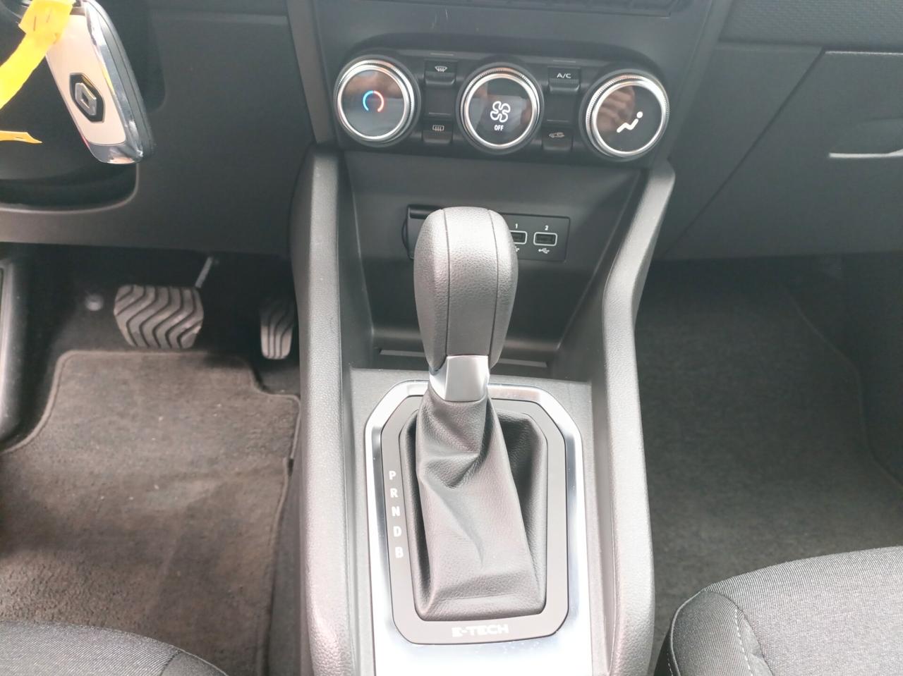 Renault Clio Full Hybrid E-Tech 140 CV 5 porte Zen