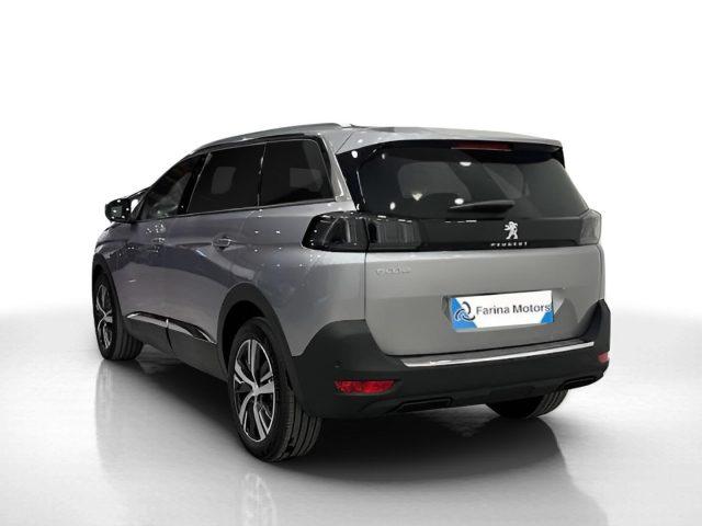 PEUGEOT 5008 Hybrid 136 e-DCS 6 Allure Pack City2 Drive Assist