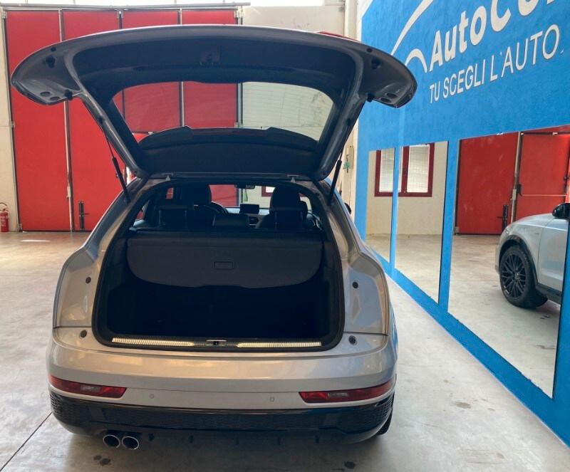 AUDI Q3 Q3 2.0 TDI 120 CV Sport